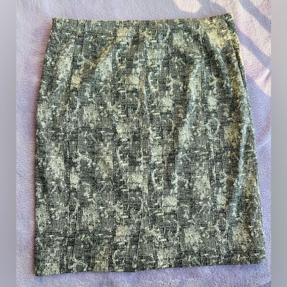 COPY - MM Lafleur New York Skirt Size 8 - Picture 7 of 8